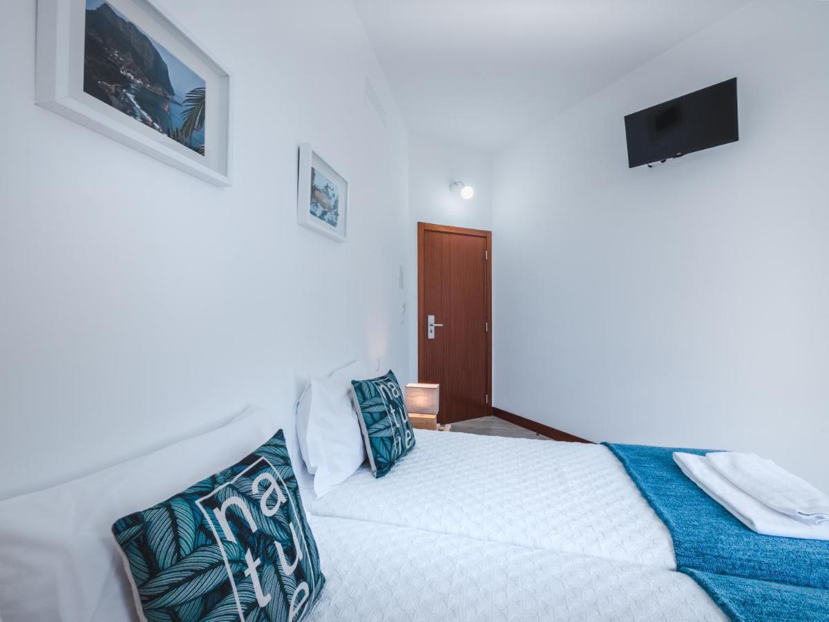 Nature Madeira Guest House 포르투다크루즈 외부 사진
